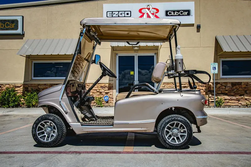 2008 E-Z-GO Freedom TXT 2 Passenger Golf Cart For Sale - Image 7