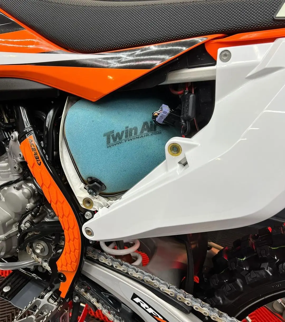 2017 KTM SXF 250 Motocross 12V For Sale - Image 9