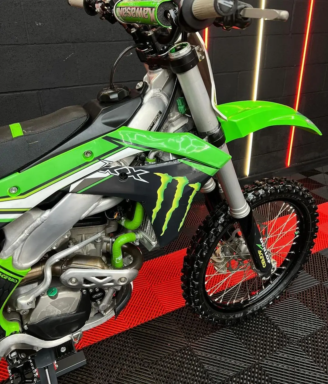 2017 Kawasaki KXF 250 Motocross 12V For Sale - Image 9