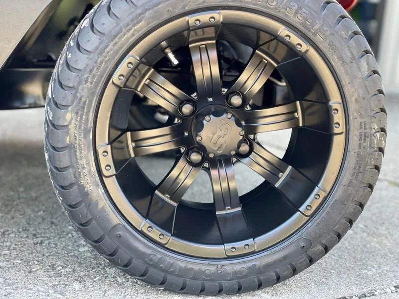 2018 Club Car Precedent i2 Electric for Sale - Image 8