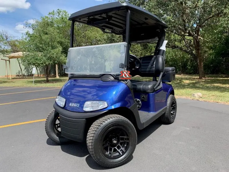 2018 E-Z-GO RXV ELiTE Golf Cart For Sale