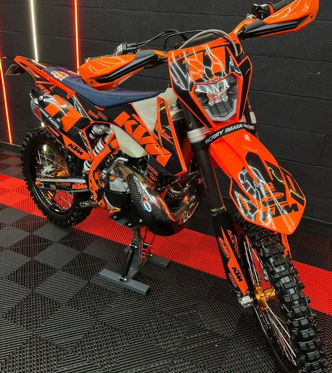 2019 KTM EXC 300 TPI Enduro 12V For Sale - Image 8