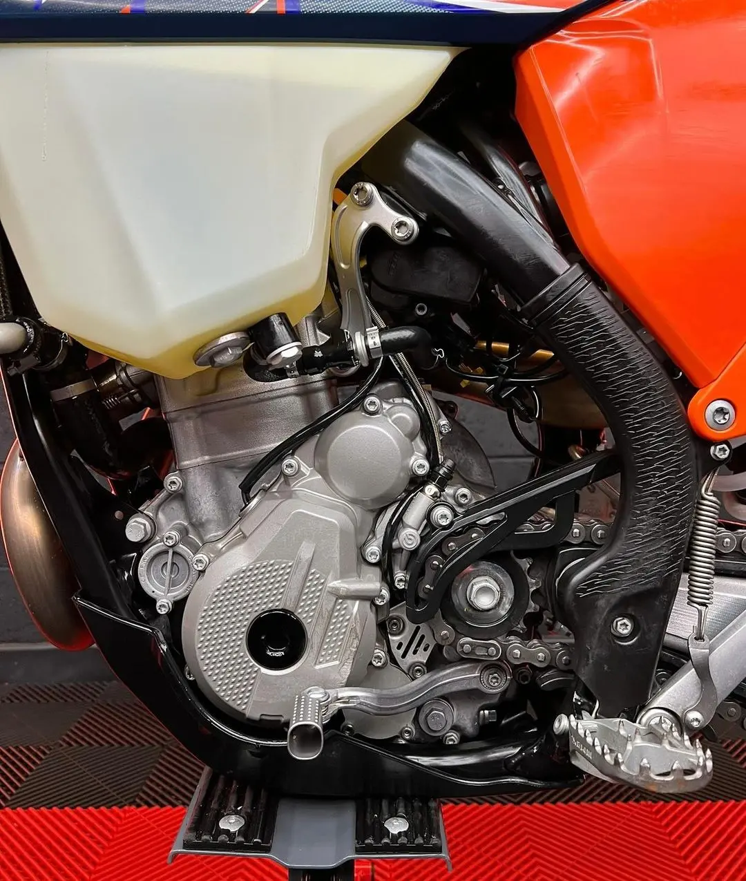 2022 KTM EXC-F 350 Enduro 12V For Sale - Image 7