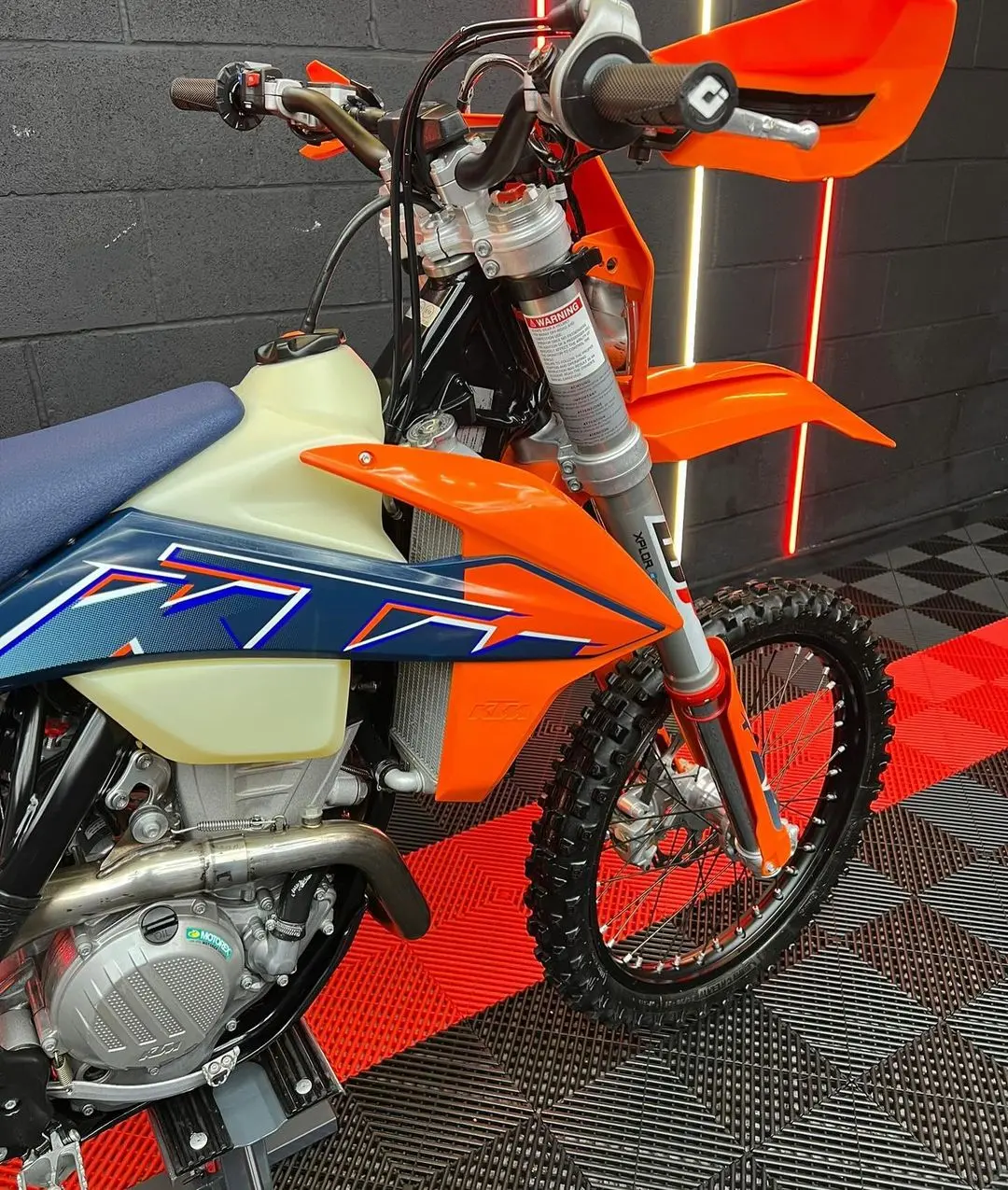2022 KTM EXC-F 350 Enduro 12V For Sale - Image 9