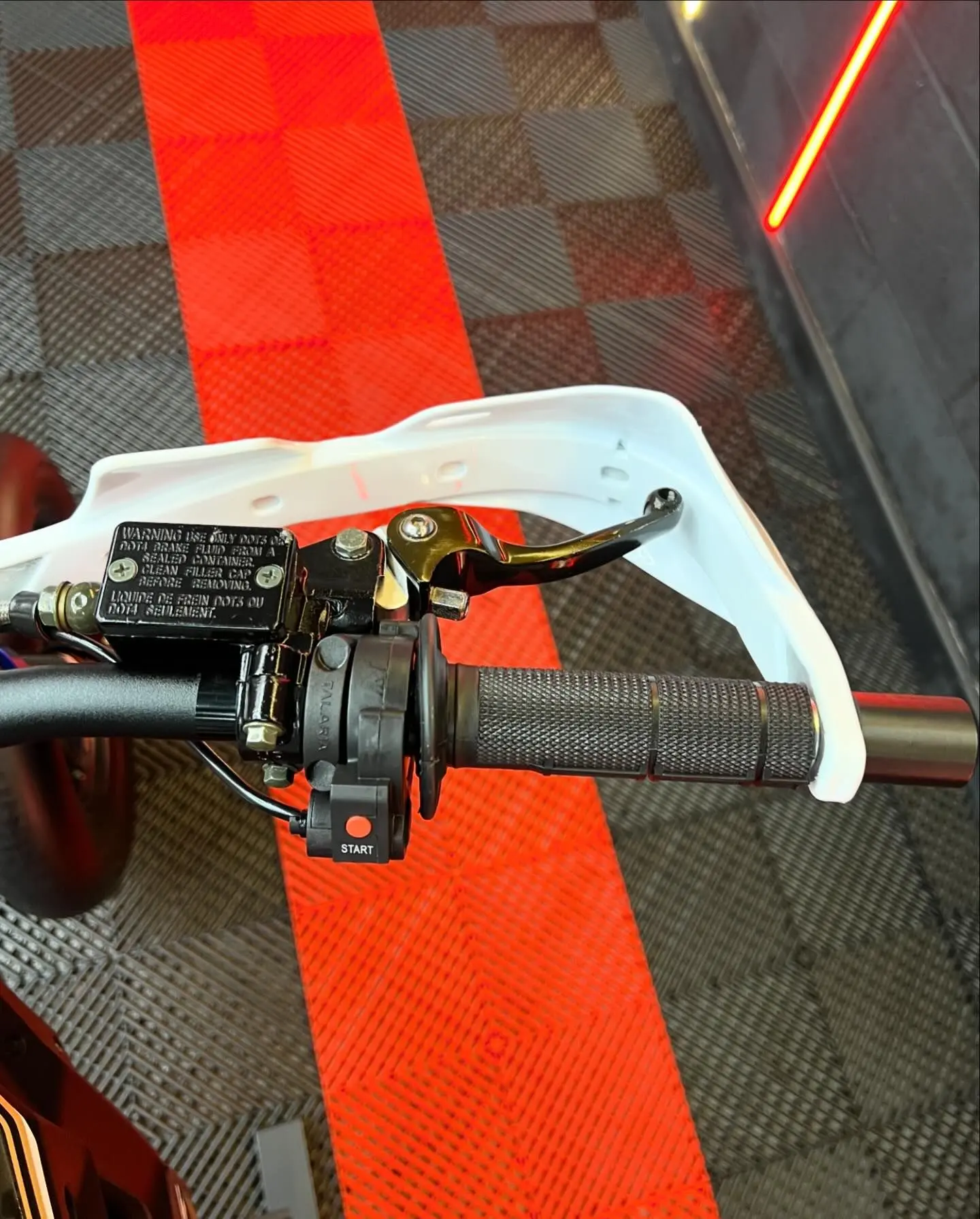 2022 Talaria Sting 72V Pit Bike For Sale - Image 3