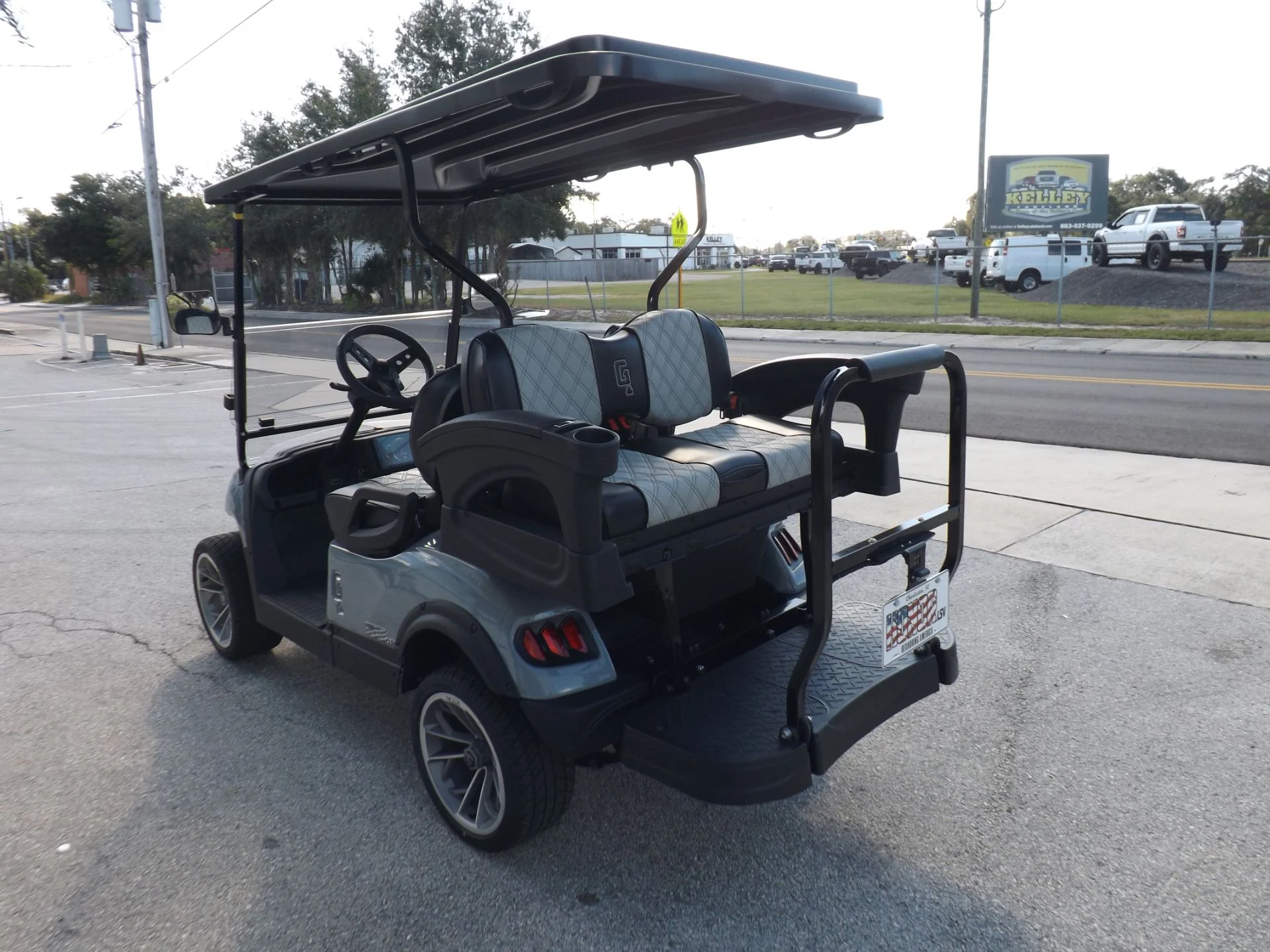 2023 HONOR LSV 2+2 G1 Lifted Lithium Golf Cart for Sale - Image 5