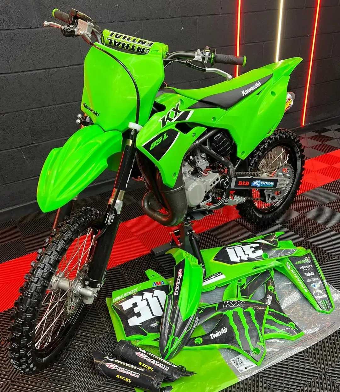 2023 Kawasaki KX 85 L Motocross 12V For Sale - Image 4