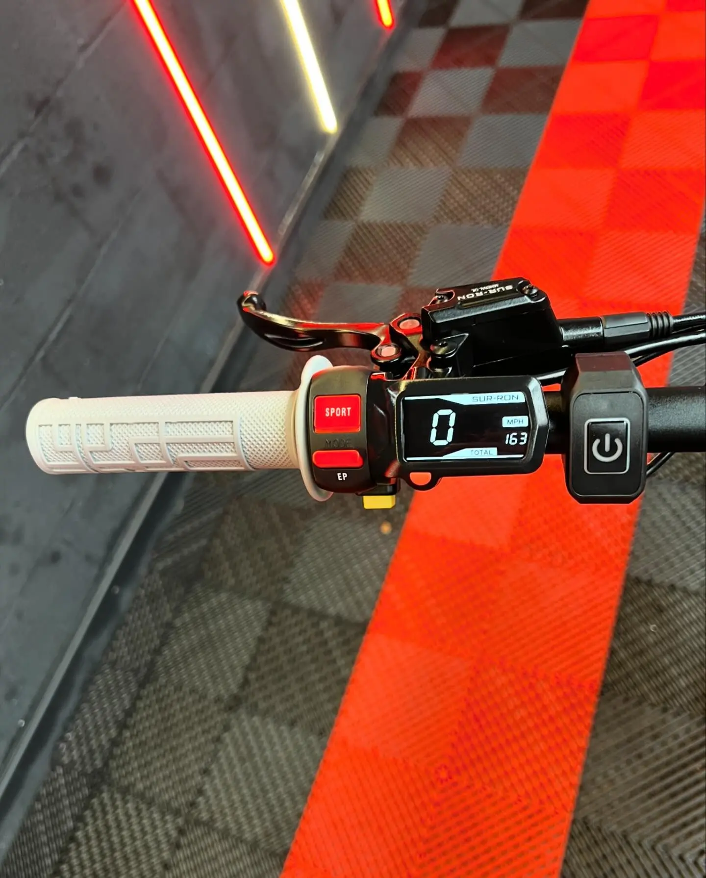 2023 Sur-Ron Light Bee Phantom Purple 60V For Sale - Image 3