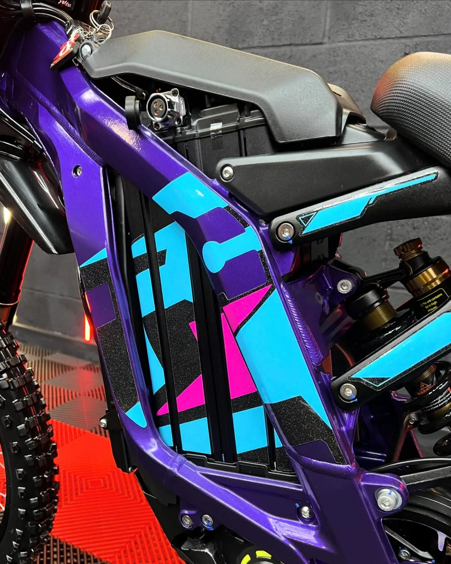 2023 Sur-Ron Light Bee Phantom Purple 60V For Sale - Image 6