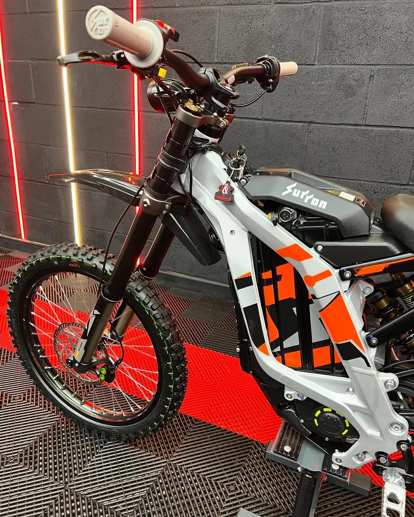 2023 Surron Light Bee Silver 60V For Sale - Image 4