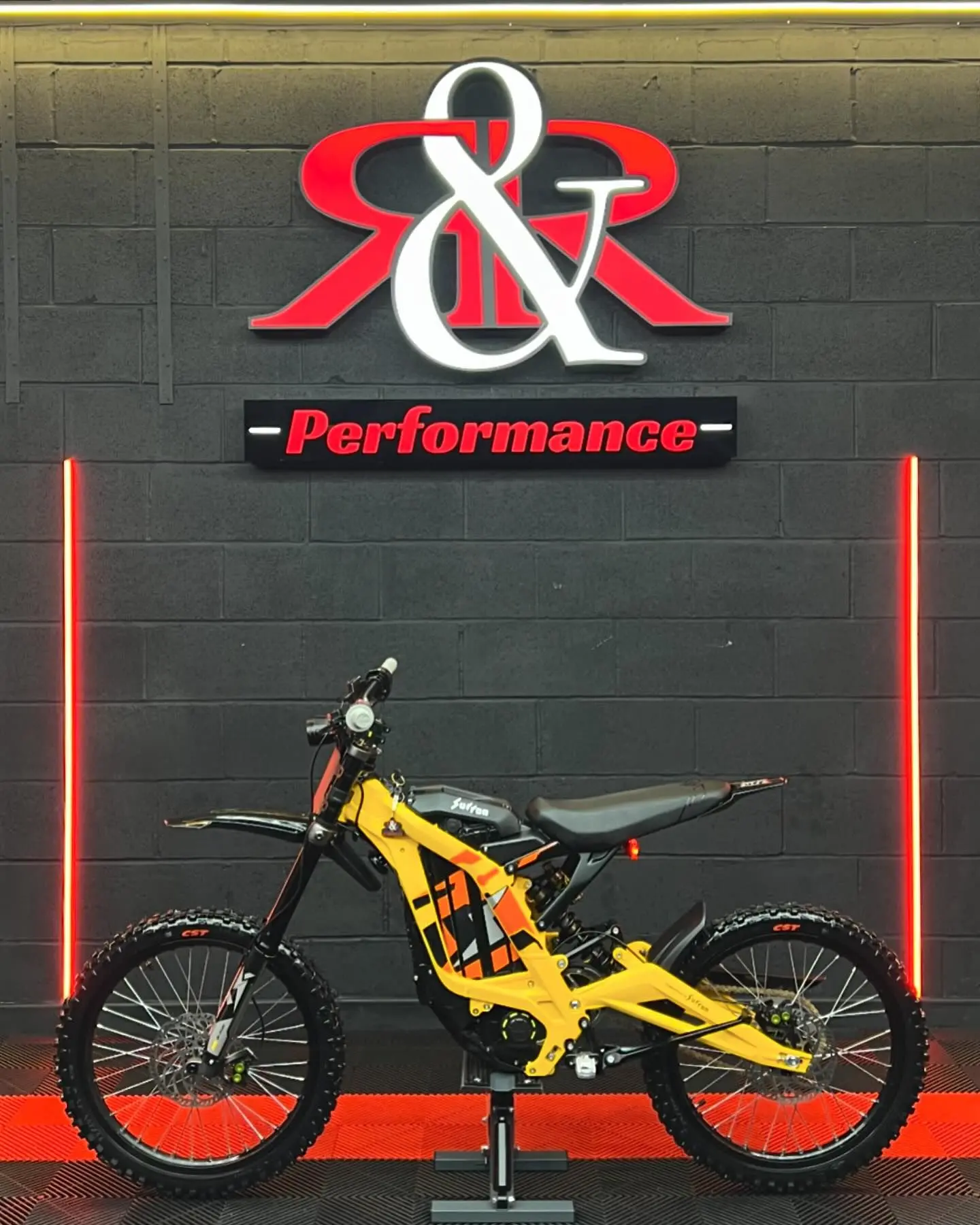 2023 Sur-Ron Light Bee Yellow 72V For Sale - Image 8