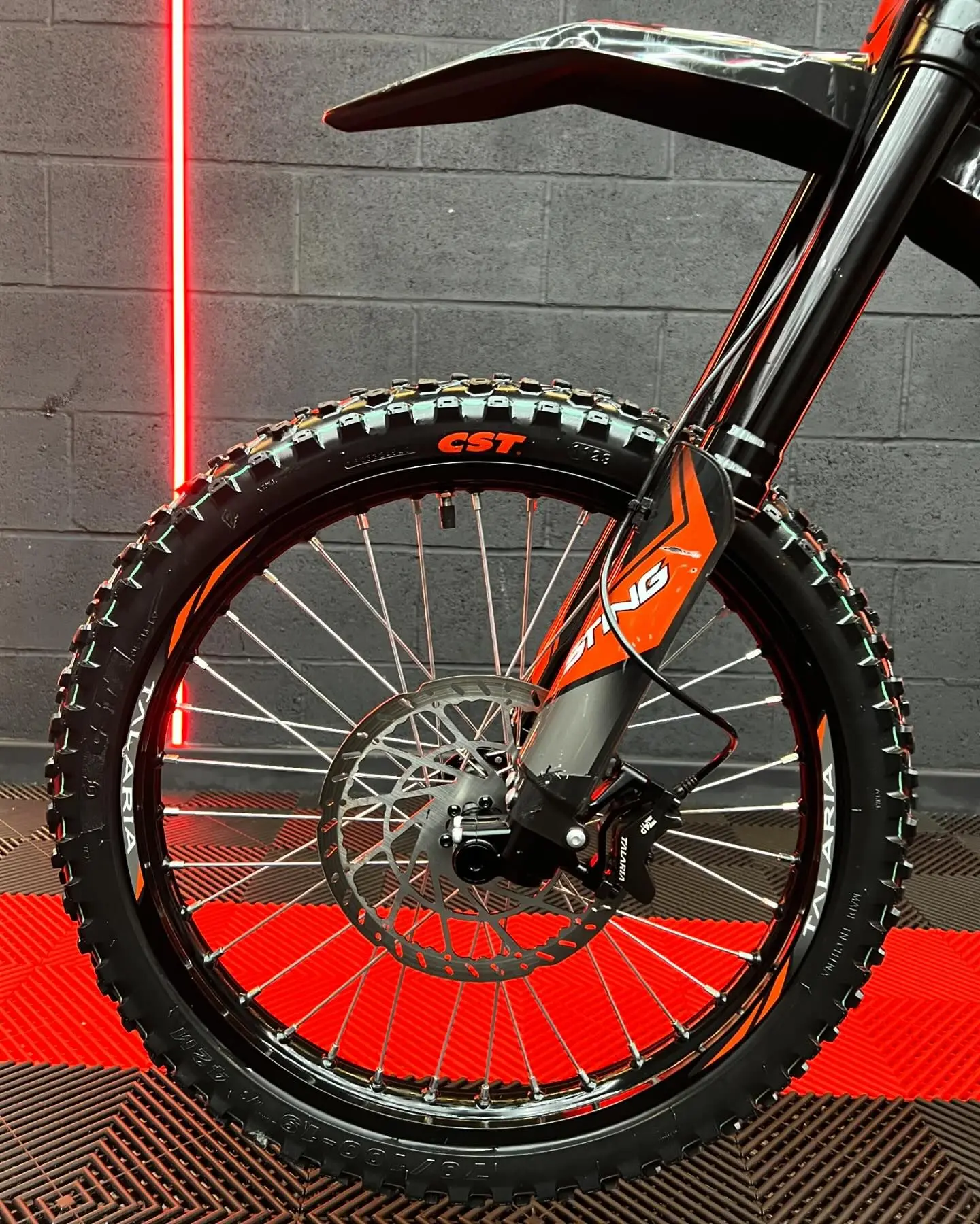 2023 Talaria Sting R Orange 72V For Sale - Image 3