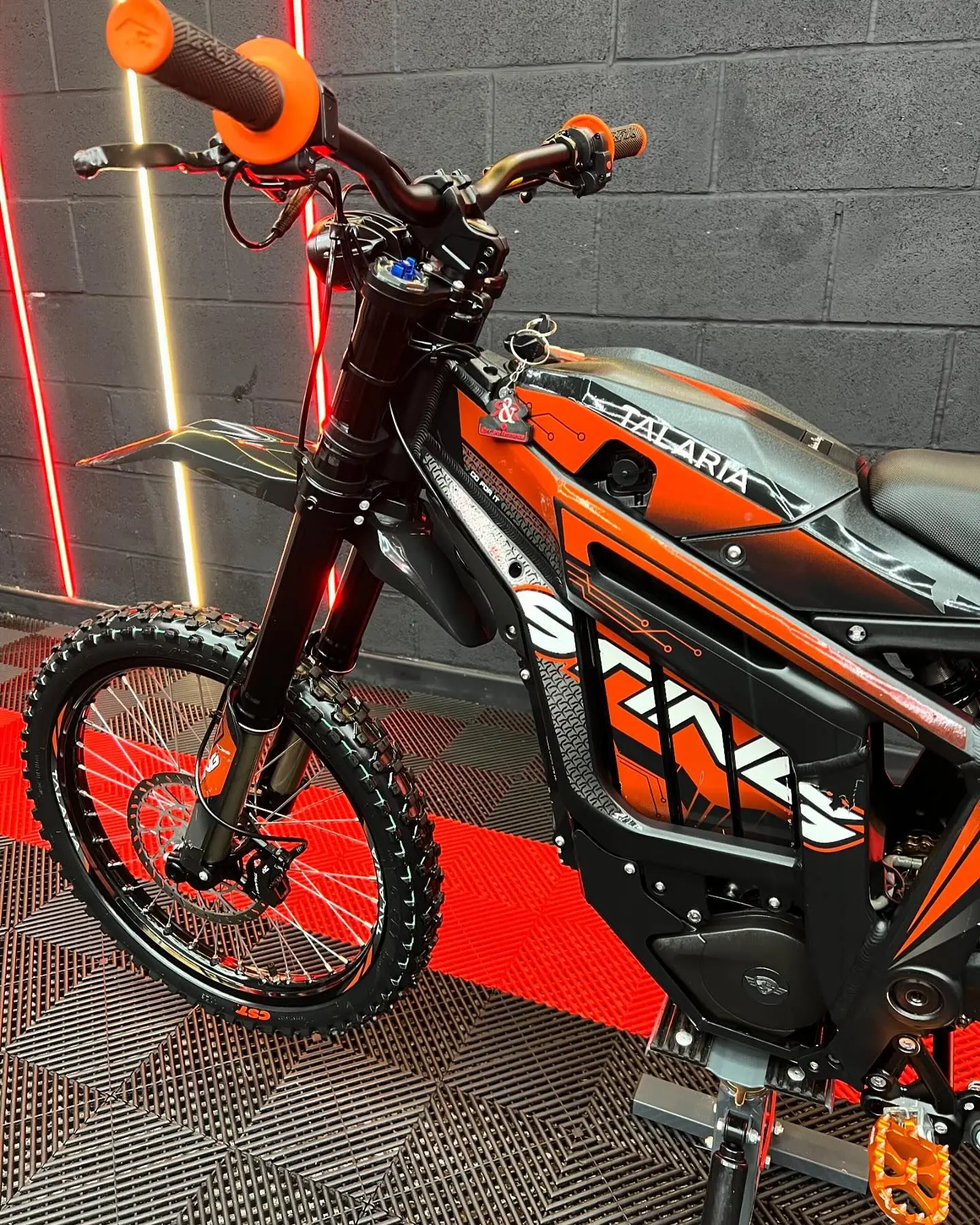 2023 Talaria Sting R Orange 72V For Sale - Image 7