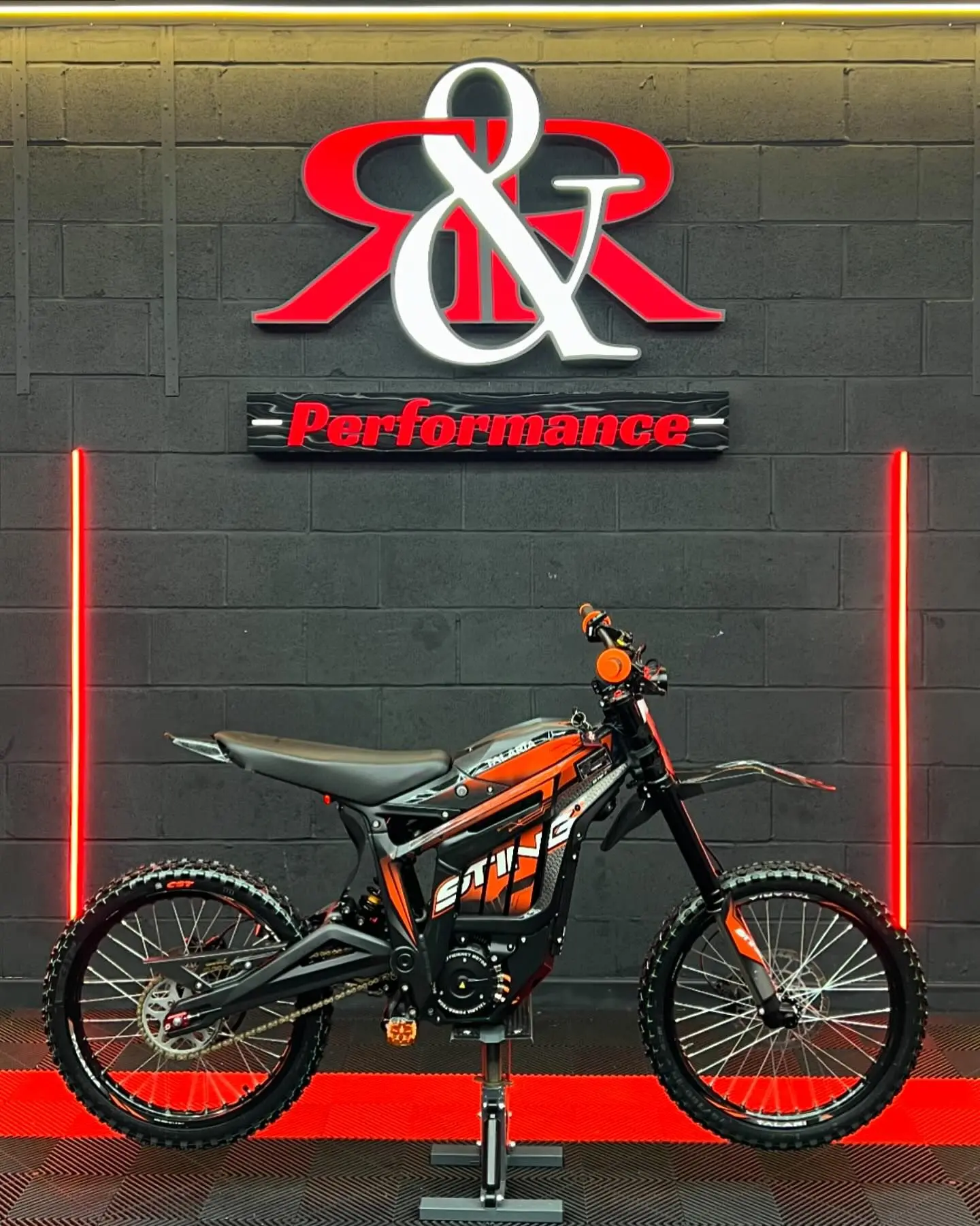 2023 Talaria Sting R Orange 72V For Sale - Image 9