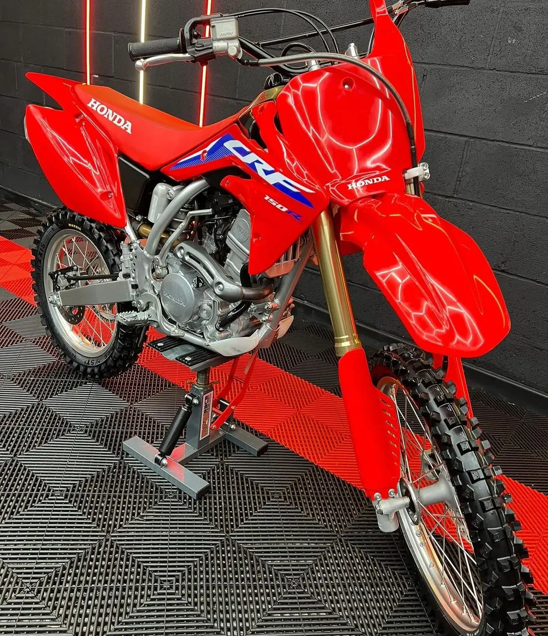2024 Honda CRF 150 R B Motocross 12V For Sale - Image 7