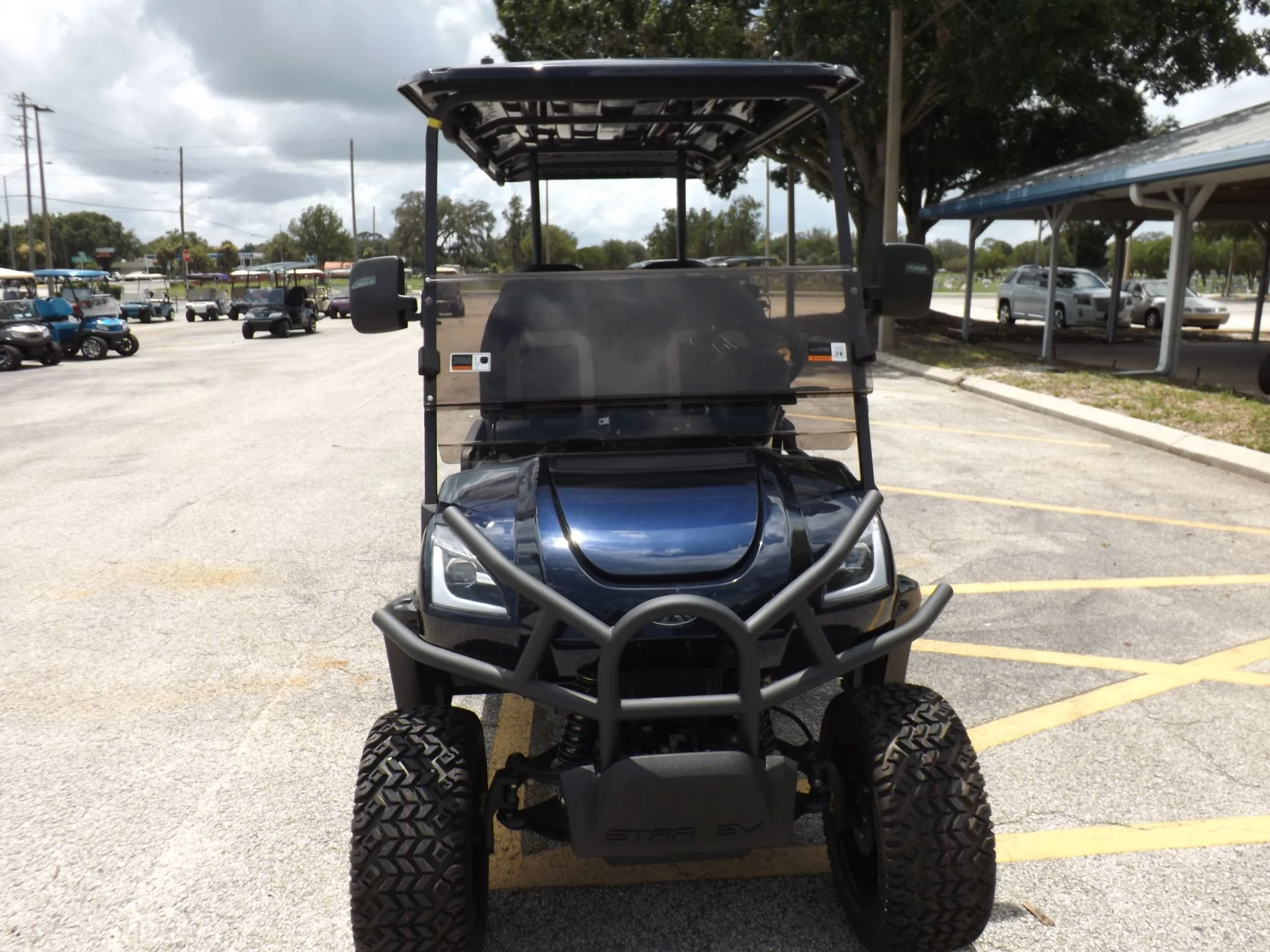 2024 Star EV SIRIUS 4+2 Lifted Lithium Golf Cart for Sale - Image 2