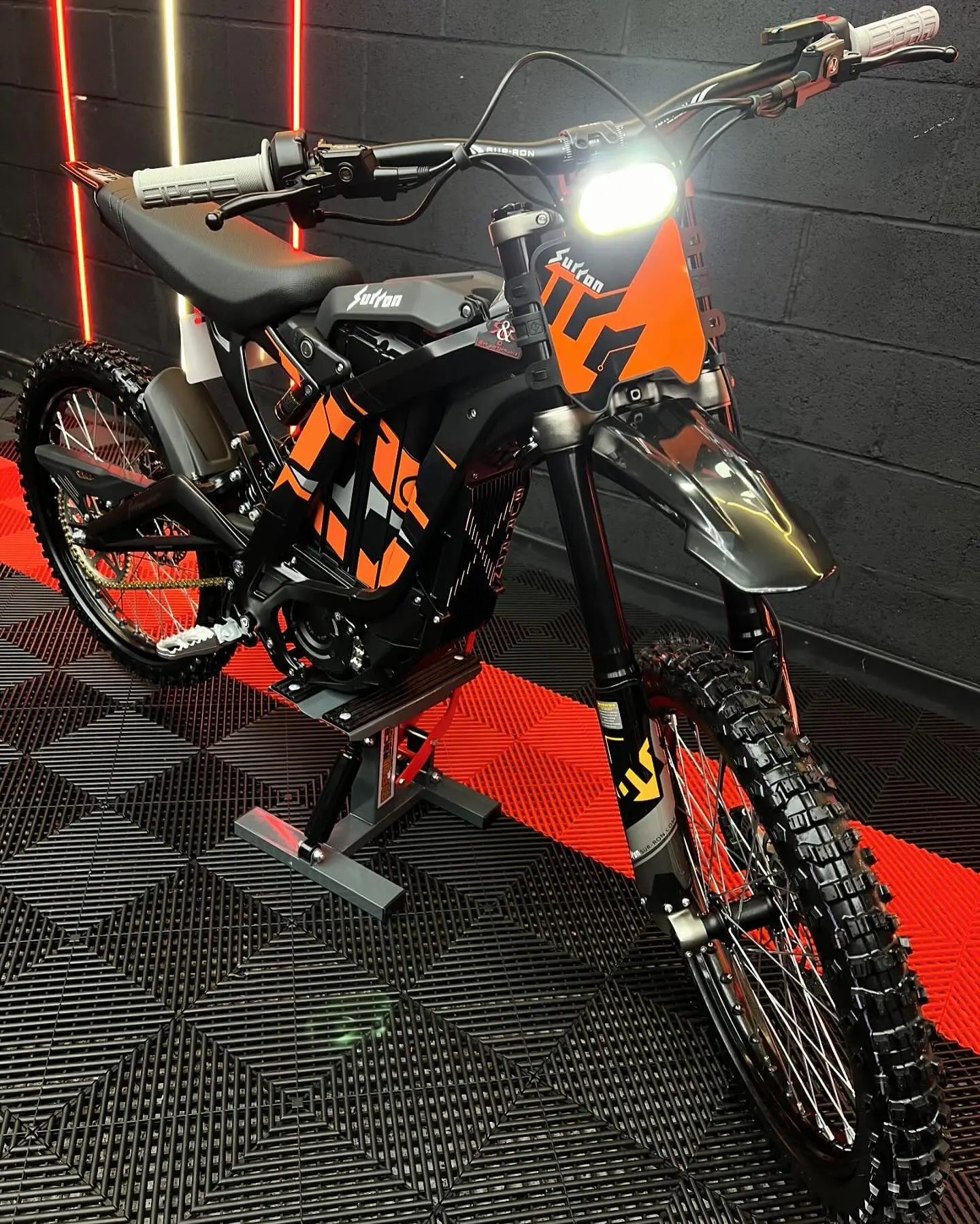 2024 Sur-Ron Light Bee Black 72V For Sale - Image 7