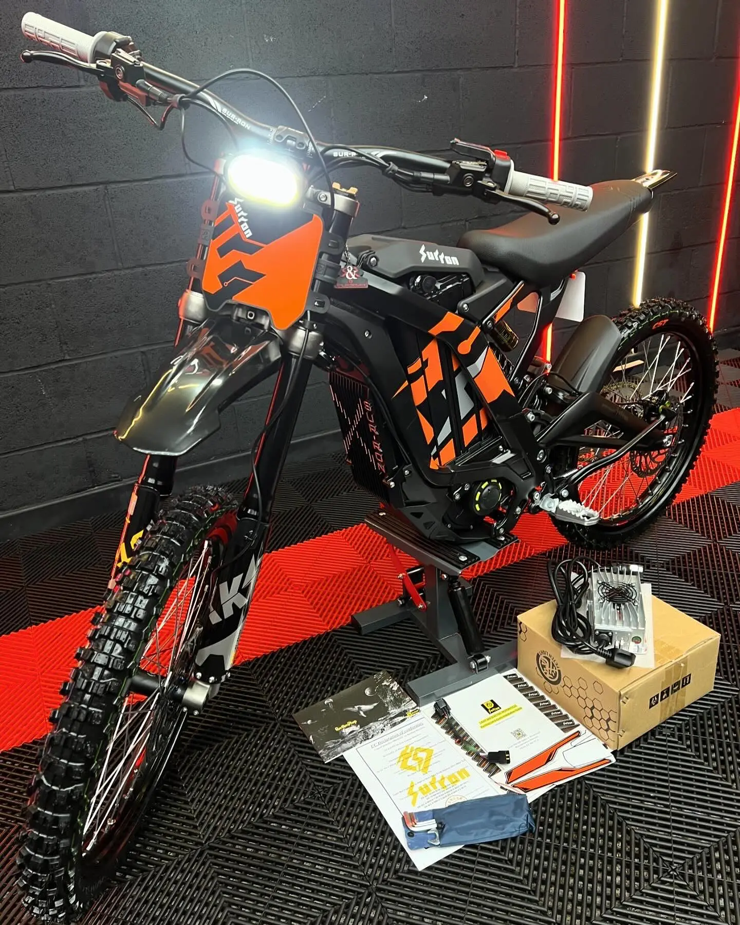 2024 Sur-Ron Light Bee Black 72V For Sale - Image 8