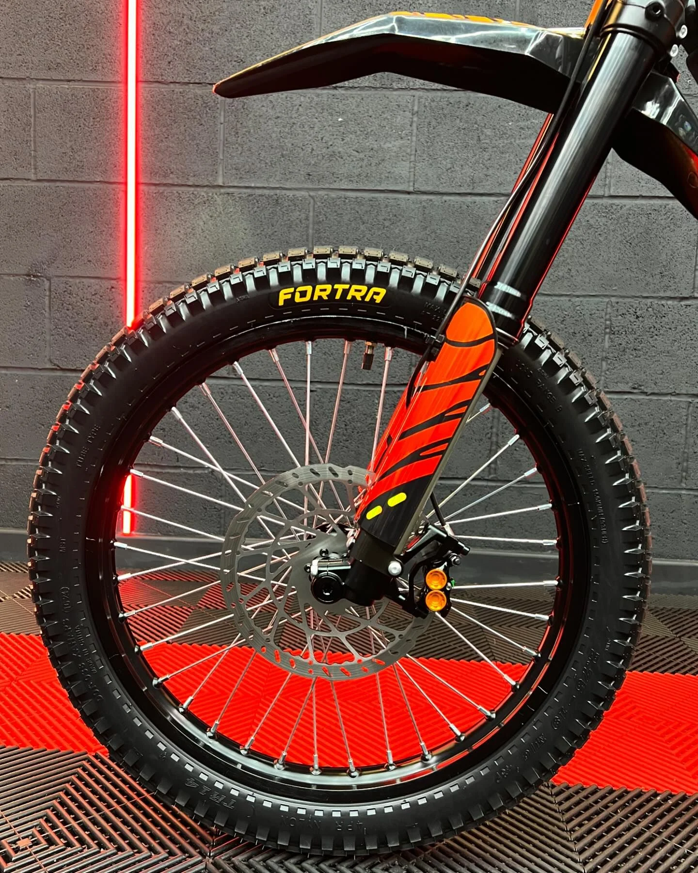 2024 Talaria Sting R 72V 45AH for Sale - Image 5