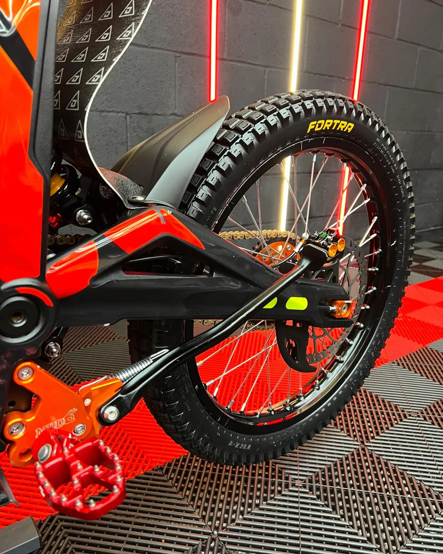 2024 Talaria Sting R 72V 45AH for Sale - Image 8