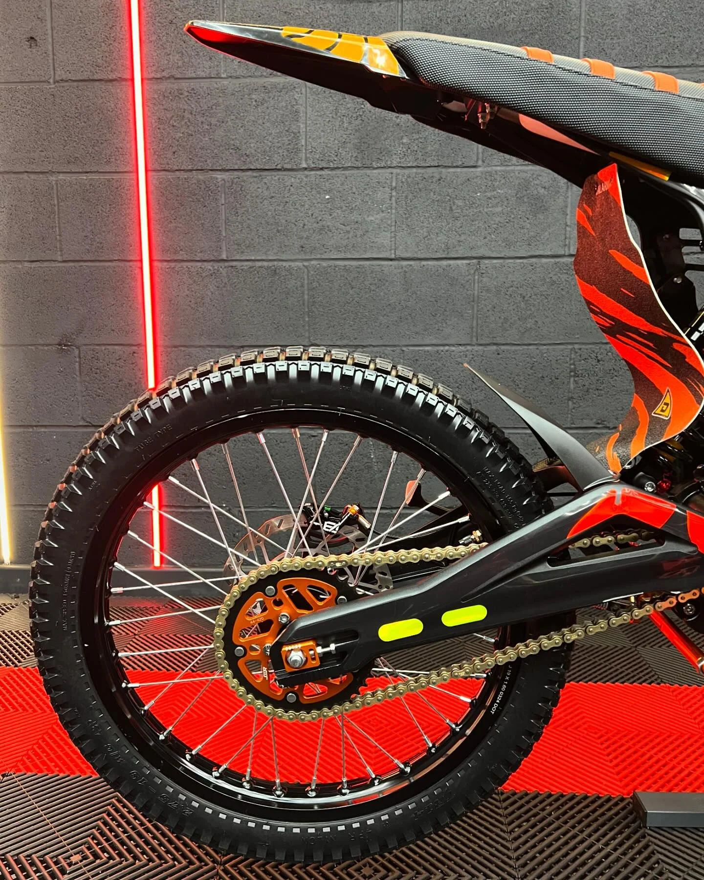 2024 Talaria Sting R 72V 45AH for Sale - Image 9