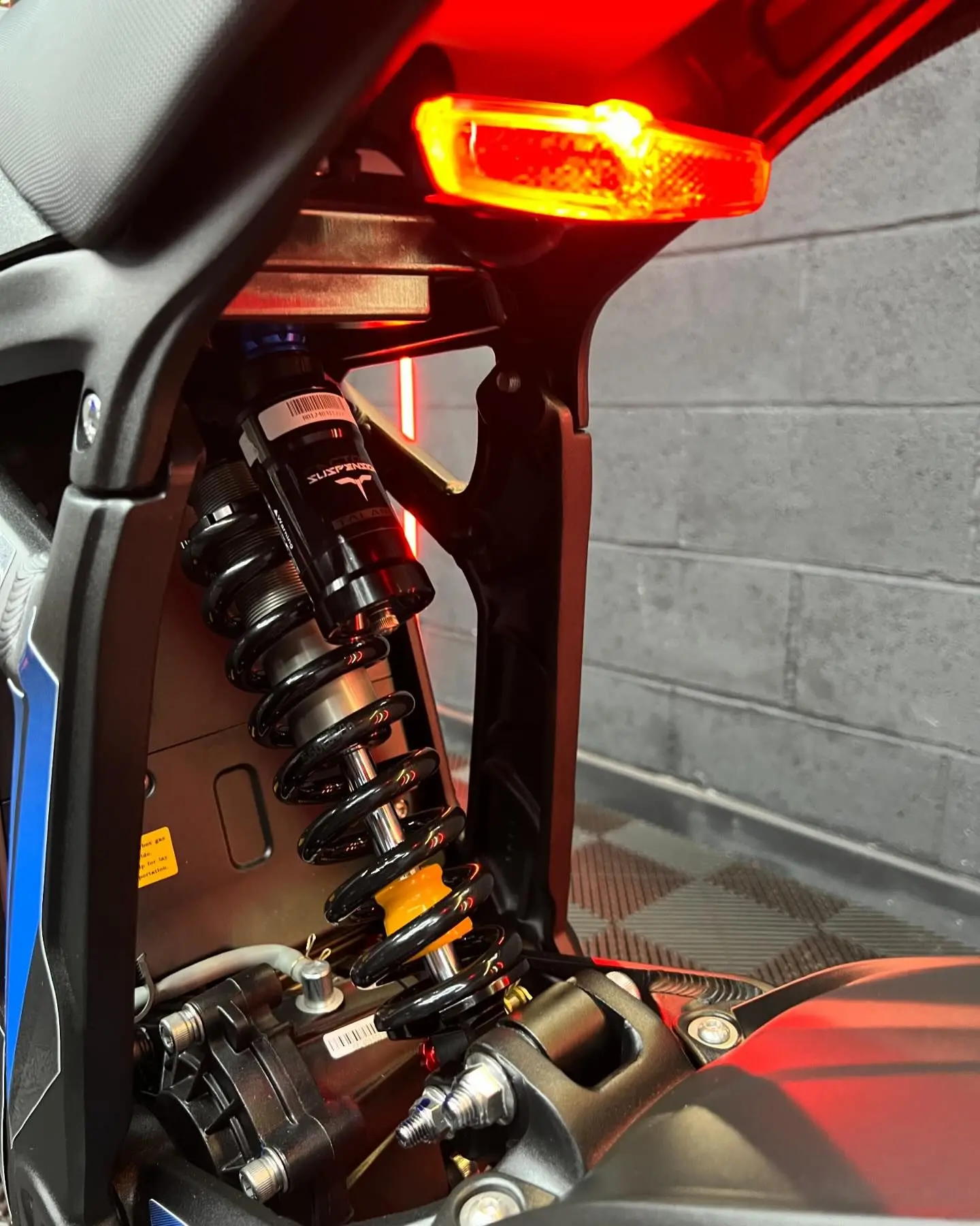 2024 Talaria Sting R Blue 60V For Sale - Image 4