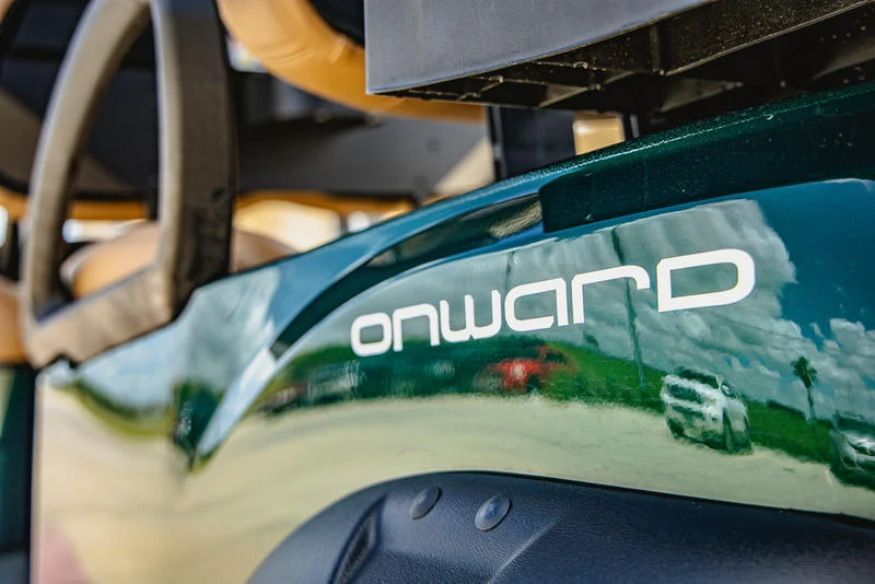 2025 CLUB CAR Onward Lifted 6-Pass Gas EFI for Sale - Image 9