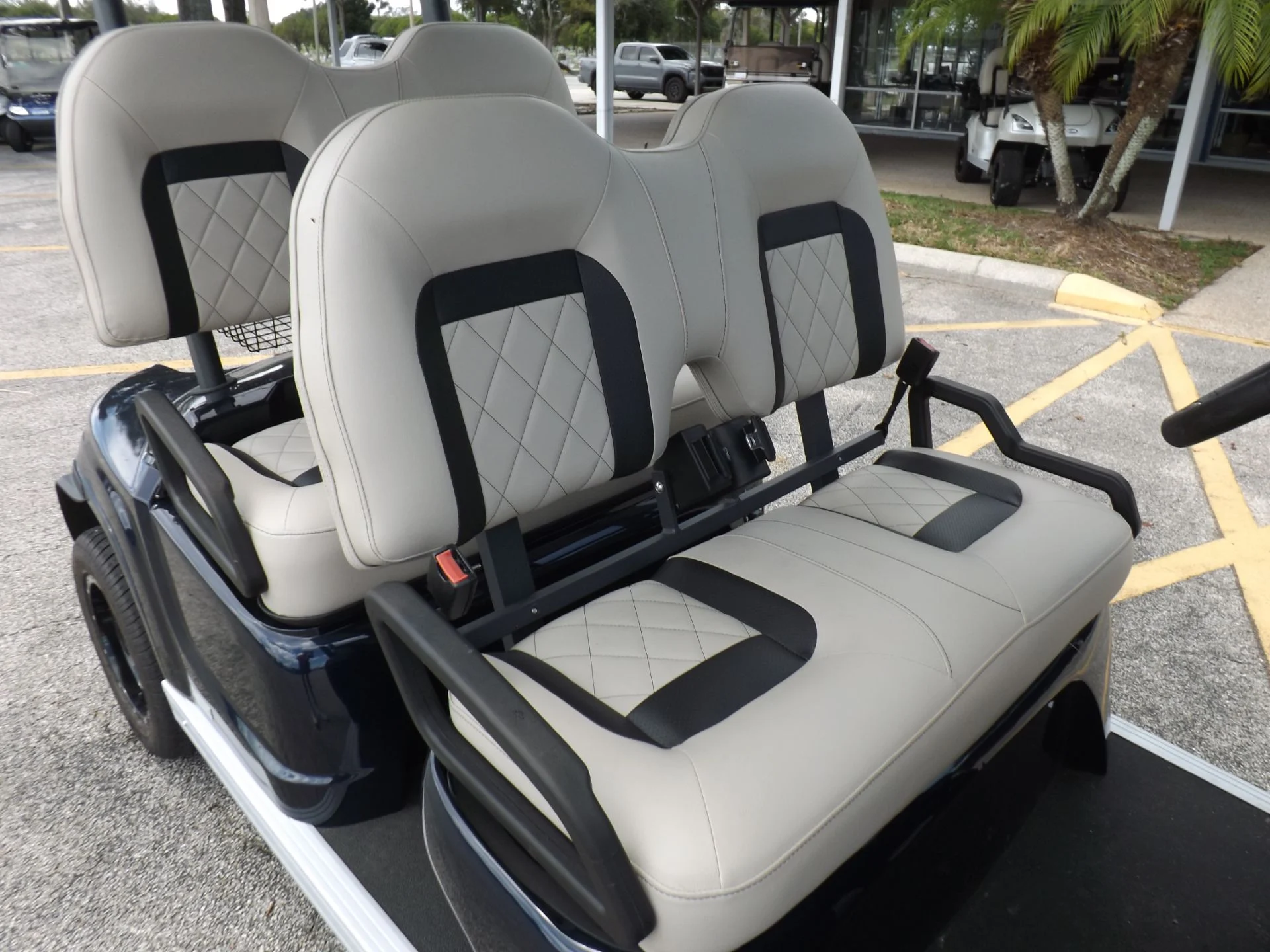 Black 2024 Star EV SIRIUS 4 Forward Lithium Golf Cart for Sale - Image 11
