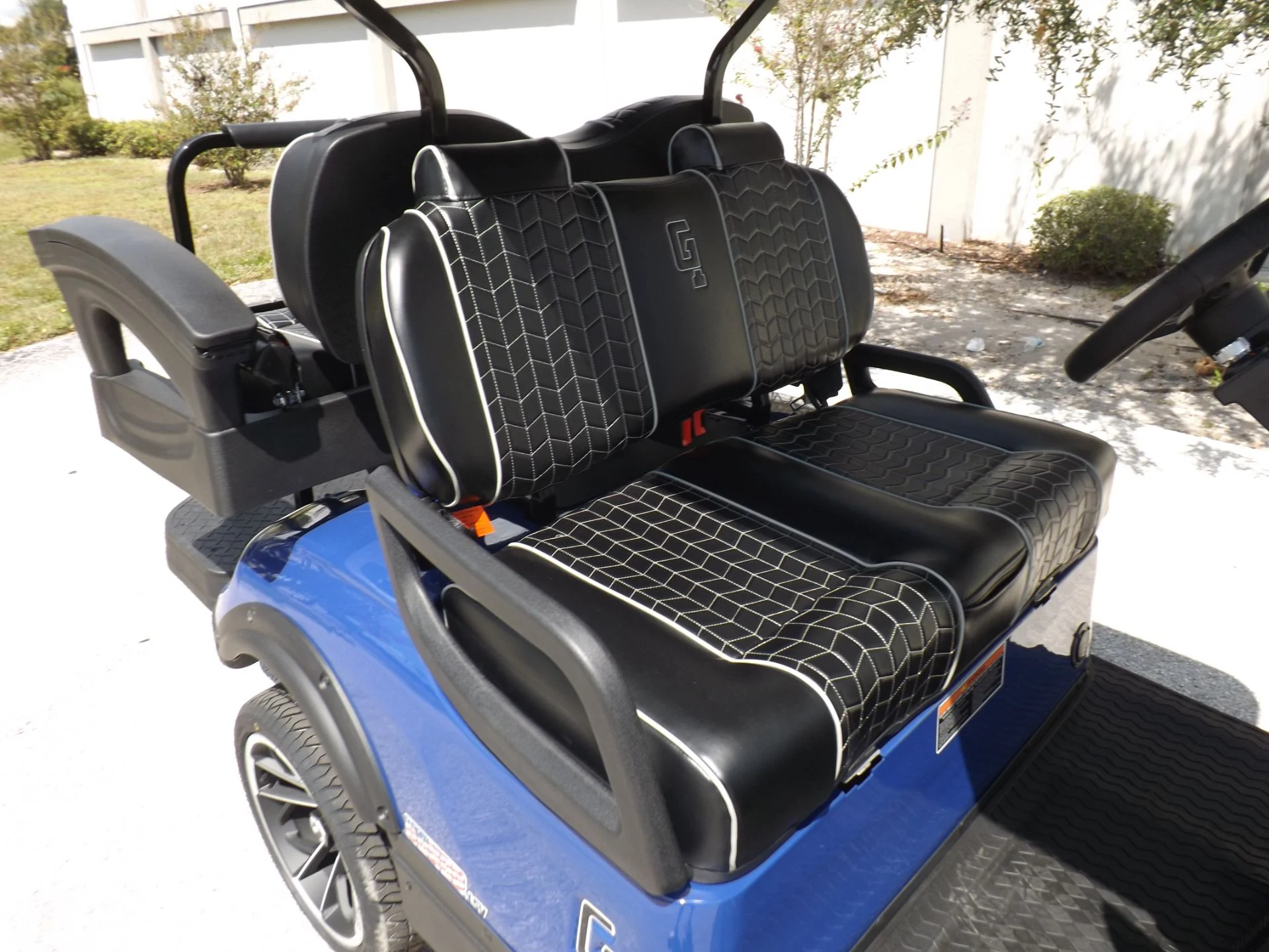 Blue 2023 HONOR LSV 2+2 G1 Lifted Lithium Golf Cart for Sale - Image 11