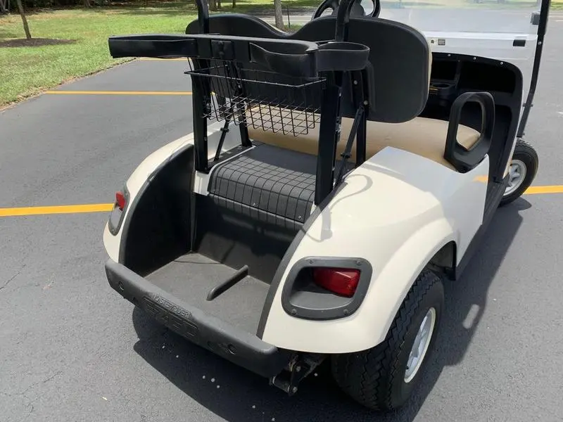 2016 E-Z-GO Freedom TXT Golf Cart For Sale - Image 2