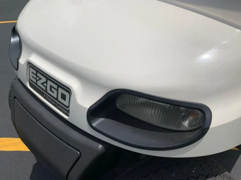 2016 E-Z-GO Freedom TXT Golf Cart For Sale - Image 5