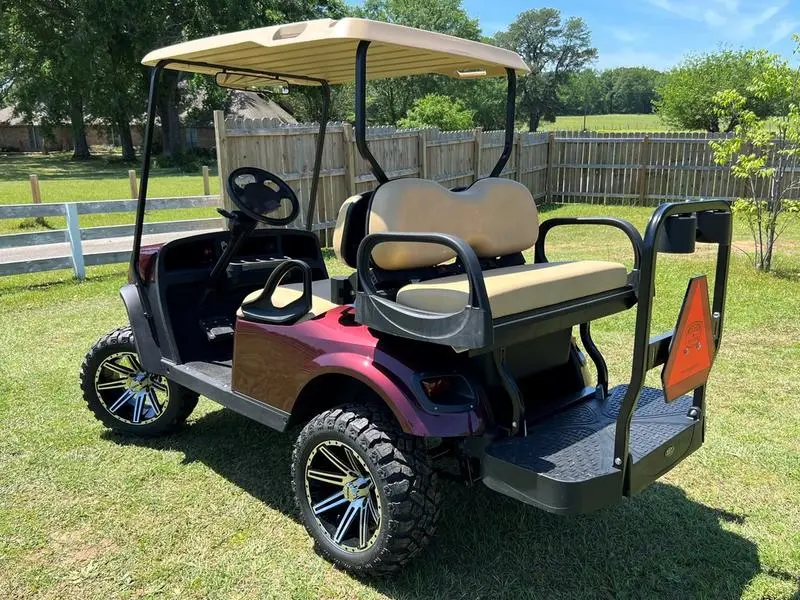 2019 E-Z-GO TXT EliTe Golf Cart For Sale - Image 4