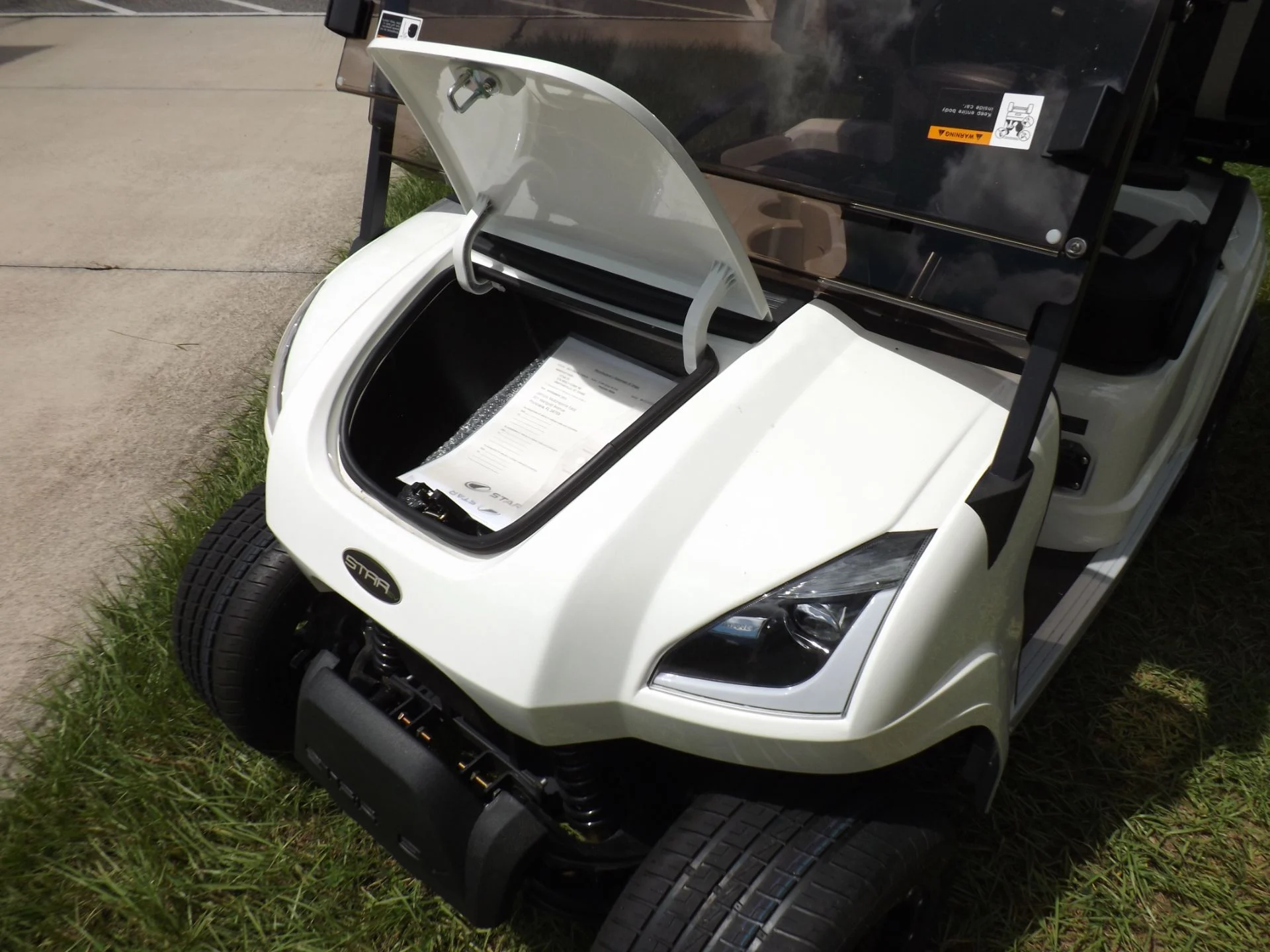 White 2023 Star EV SIRIUS 2+2 Golf Cart for Sale - Image 8
