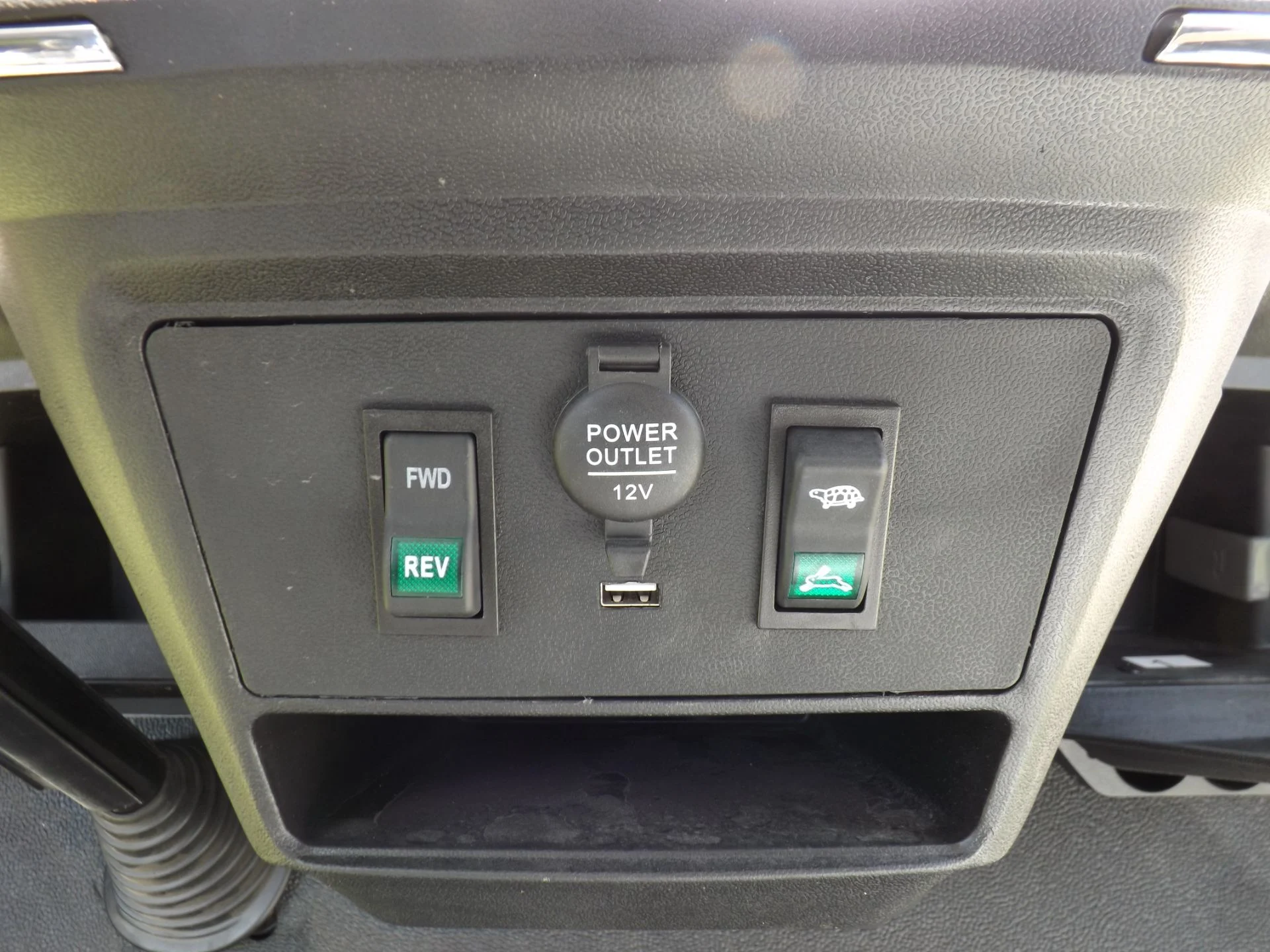 White 2023 Star EV SIRIUS 2+2 Golf Cart for Sale - Image 10