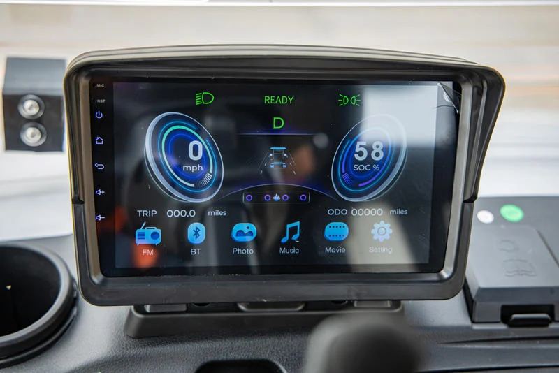 White 2024 EVolution D5 Maverick 2+2 Golf Cart for Sale - Image 5