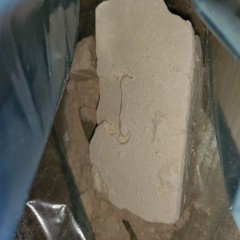 Alternative view of 22grams Super Strong Synthetic China White